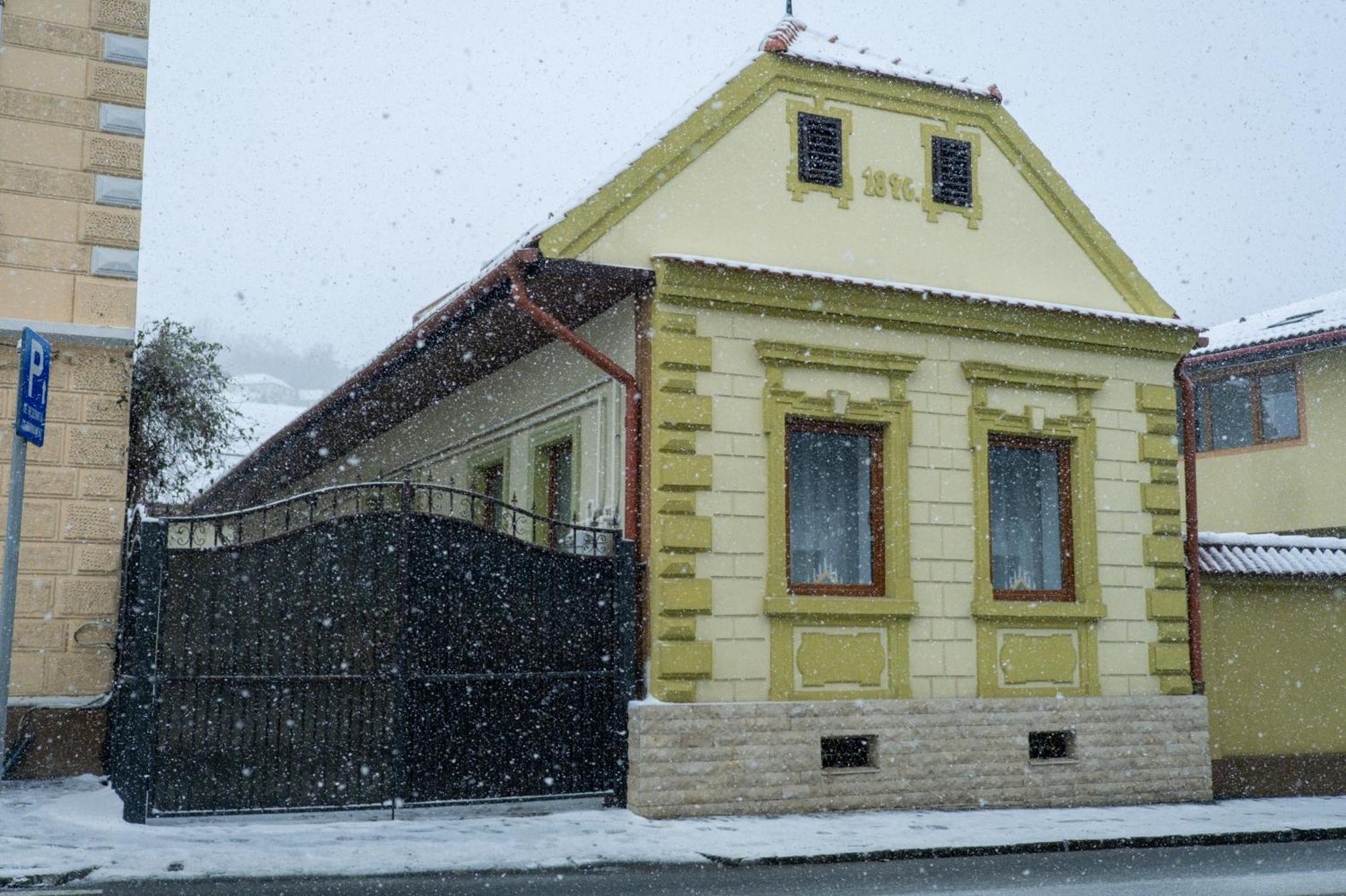 Casa Puscariu Daire Braşov Dış mekan fotoğraf